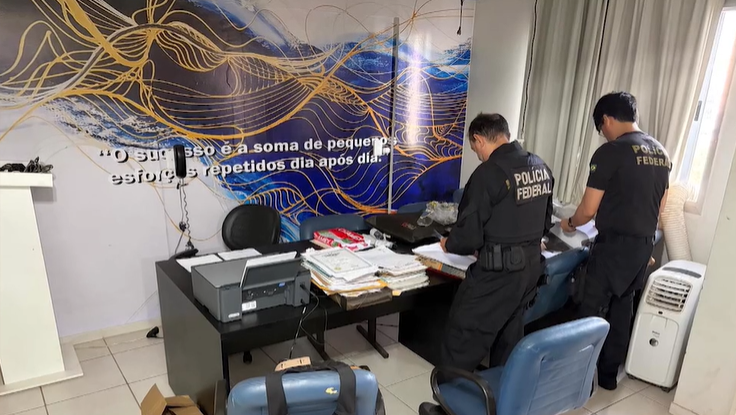 Polícia Federal desmantela esquema de venda de diplomas falsificados no Distrito Federal
